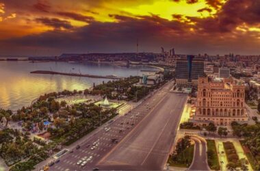 Harsh Goenka shares old photo from trip to Azerbaijan, calls it ‘useless place' | Today News 14 menu