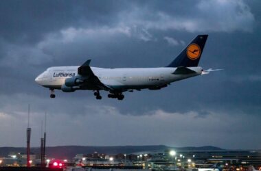 Lufthansa flight carried 200 passengers for 10 minutes without a pilot | Today News 10 menu