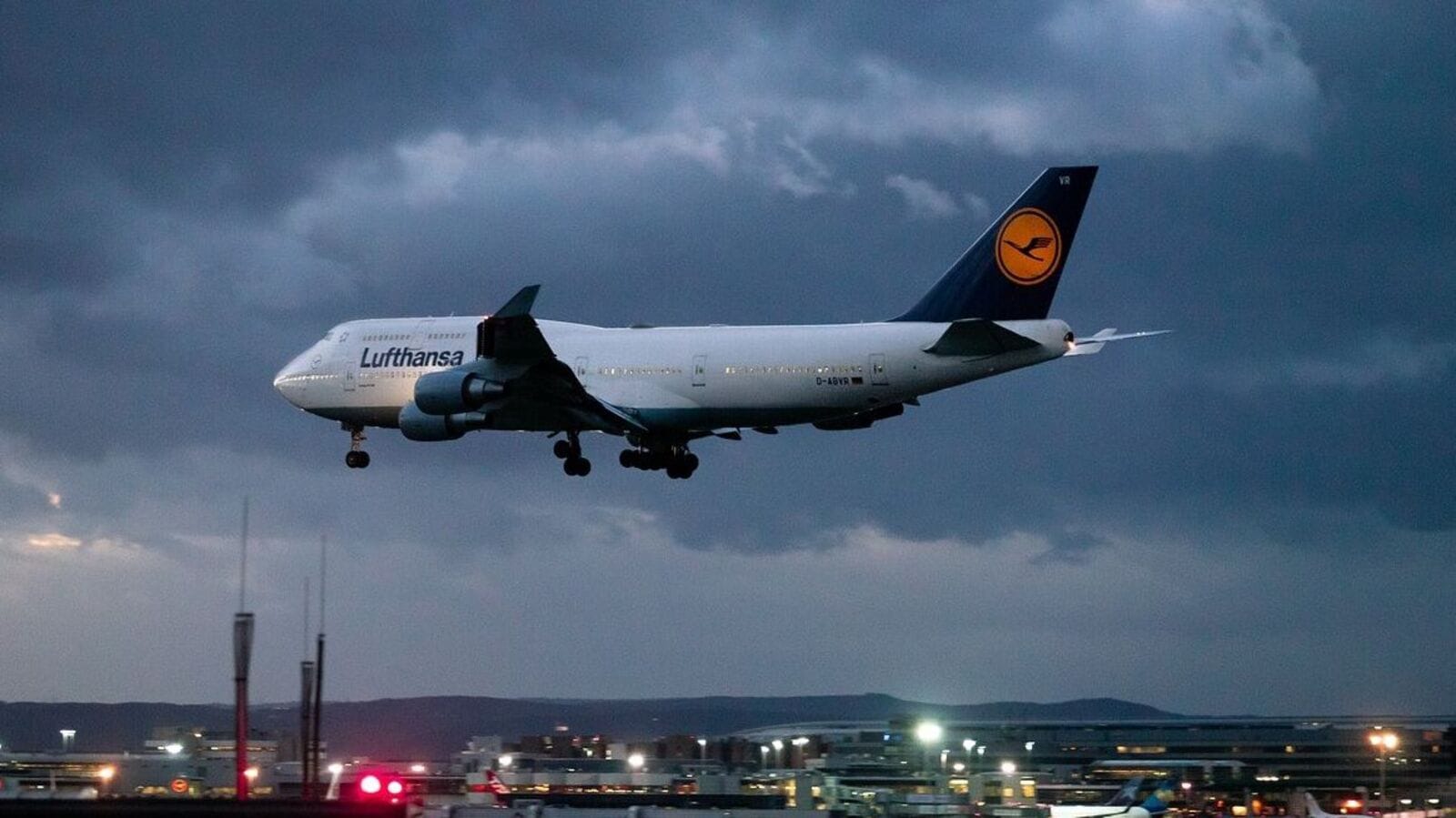 Lufthansa flight carried 200 passengers for 10 minutes without a pilot | Today News 6 menu