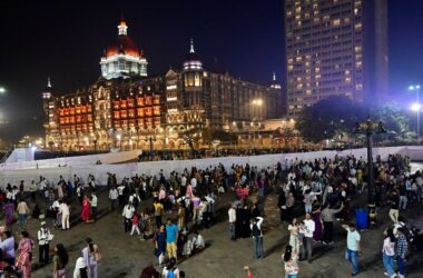 Maharashtra Day: From stock market, banks, schools, offices to shops - what’s open and what’s closed on May 1 | Today News 15 menu