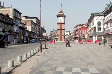 No drone activity in Jammu & Kashmir, Govt fact checks viral claim | Today News 8 menu