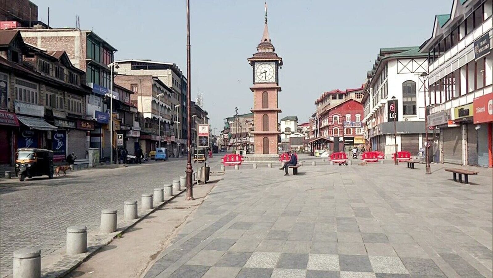 No drone activity in Jammu & Kashmir, Govt fact checks viral claim | Today News 8 menu