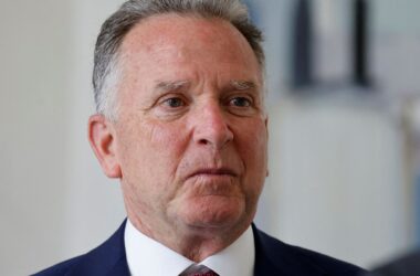 Palestinian official claims Hamas accepts Gaza ceasefire deal; US envoy Steve Witkoff, Israel dispute it: Report | Today News 19 menu