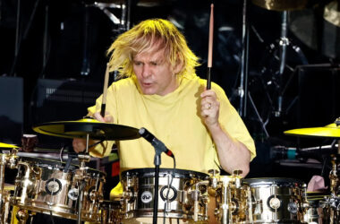 The Who Part Ways With Drummer Zak Starkey (Again) Ahead of Farewell Tour 14 The Who Part Ways With Drummer Zak Starkey (Again) Ahead of Farewell Tour