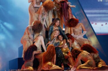 Watch Beyoncé Enlist Rumi, Blue Ivy for ‘Protector’ on ‘Cowboy Carter’ Tour 8 Watch Beyoncé Enlist Rumi, Blue Ivy for ‘Protector’ on ‘Cowboy Carter’ Tour