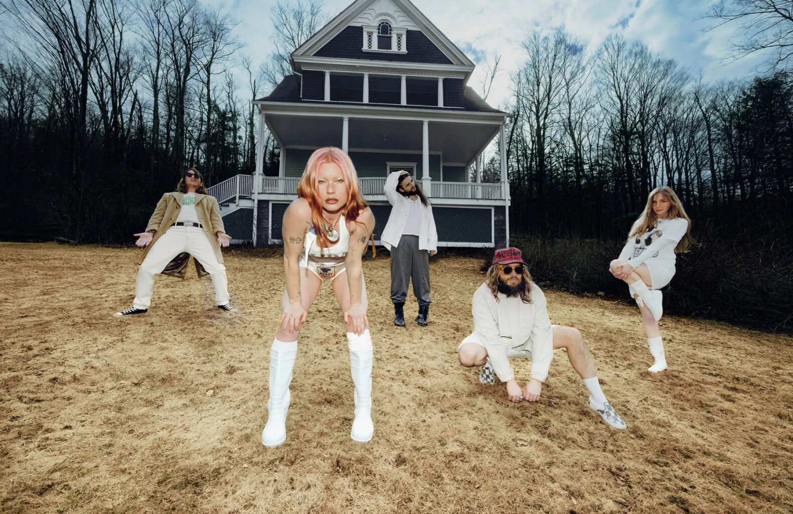 Wet Leg Sound the Alarm on New Single ‘CPR’