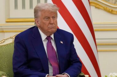 ‘Reinstate employees fired in mass layoffs’: Setback to Trump as Judge blocks orders to dismantle education department | Today News 15 menu
