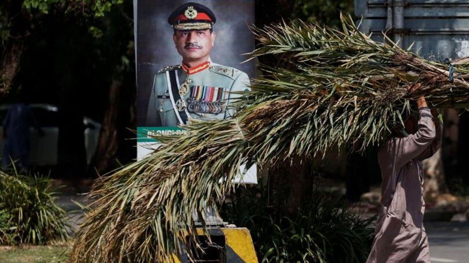 Donald Trump to meet Pakistan Chief of Army Staff Asim Munir in Washington today; check schedule | Today News 6 menu