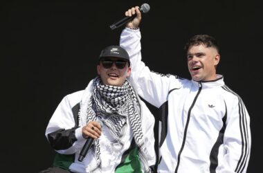 Kneecap ignites Glastonbury with anti-Starmer, pro-Palestine set amid censorship and political backlash 17 Kneecap ignites Glastonbury with anti-Starmer, pro-Palestine set amid censorship and political backlash