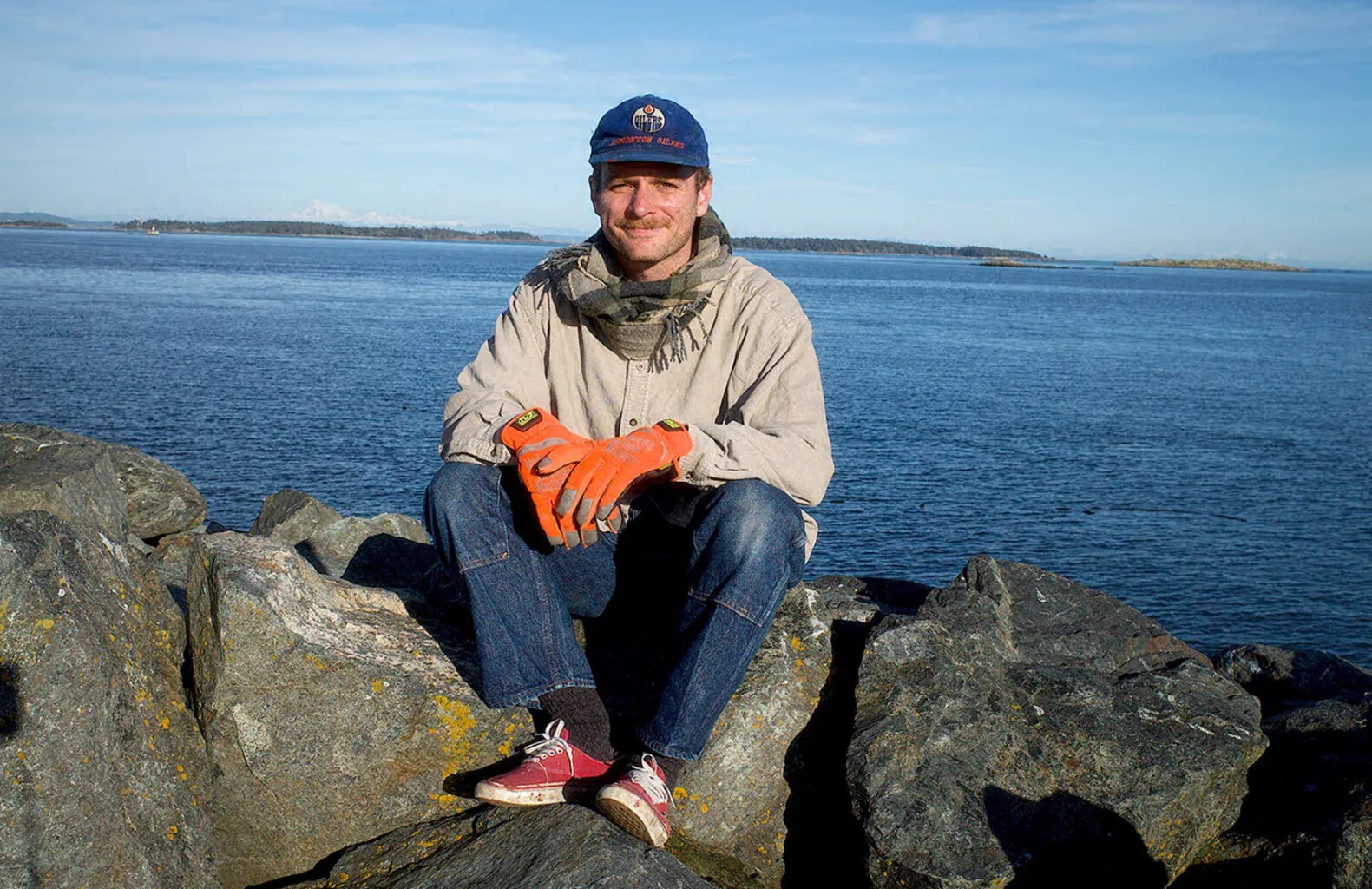 Mac DeMarco Goes ‘Home’ to His ‘Guitar’ on New Album 6 Mac DeMarco Goes ‘Home’ to His ‘Guitar’ on New Album