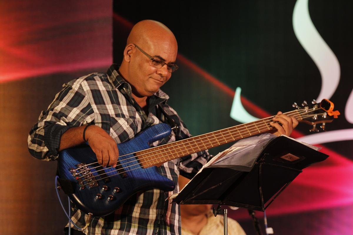Watch: Guitarist Keith Peters on A.R. Rahman, and the making of ‘Chinna Chinna Aasai’