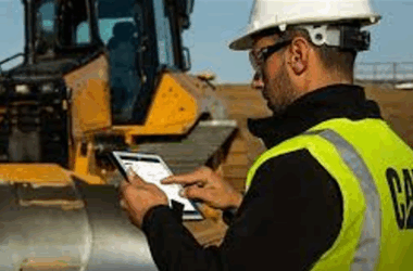 Why Real-Time Fleet Management is Critical for Construction Efficiency 13 Why Real-Time Fleet Management is Critical for Construction Efficiency