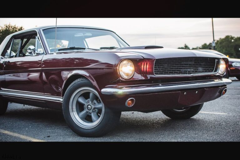 Ford Mustang Tyres: High-Performance Options for Speed Lovers in the UAE 1 ford mustang tyres