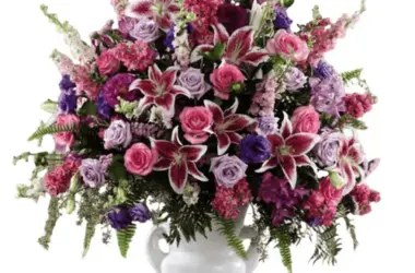 Best Funeral Flower Arrangements in Toronto for 2025 3 Funeral Flower Arrangements