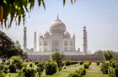 2 Day Agra Tour Package – Taj Mahal & Agra Fort Exploration 6 2 Day Agra Tour Package