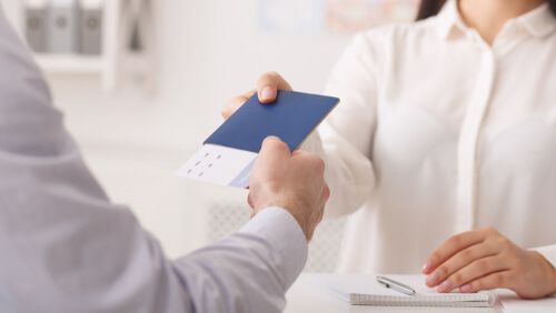 Why Does Experience Matter While Selecting A Visa Consultant? 1 Why Does Experience Matter While Selecting A Visa Consultant?